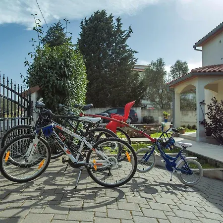 Appartement Falu Štinjan